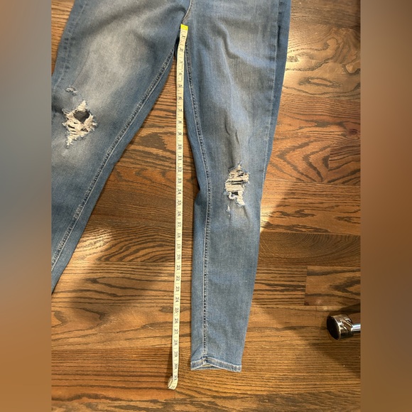 GAP Sky High Rise Universal Legging Jean - Picture 5 of 7